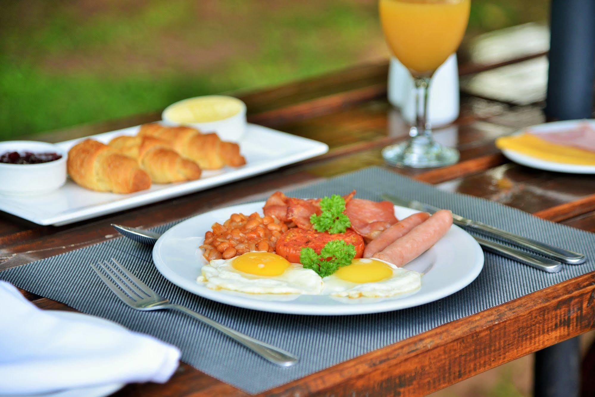 Bayete Guest Lodge Victoria Falls Zewnętrze zdjęcie