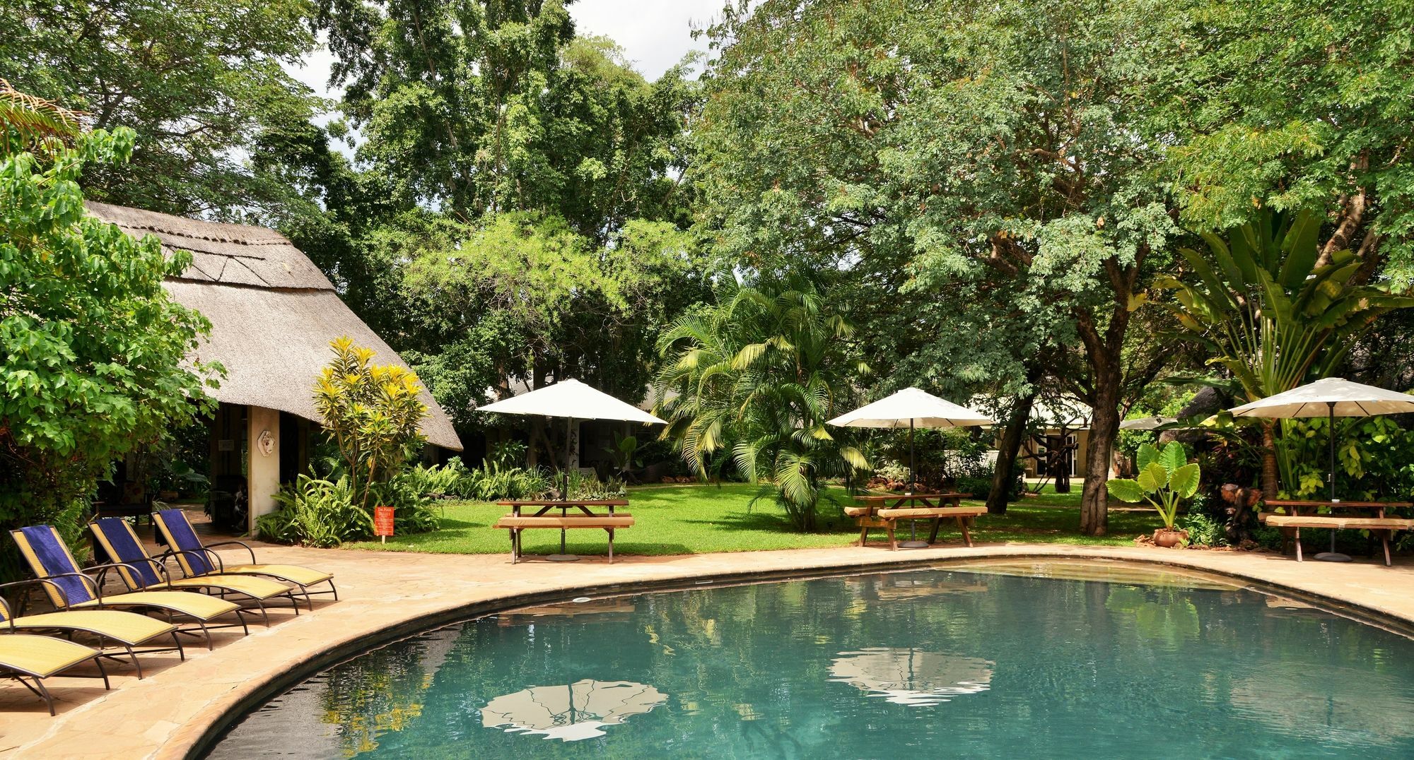 Bayete Guest Lodge Victoria Falls Zewnętrze zdjęcie